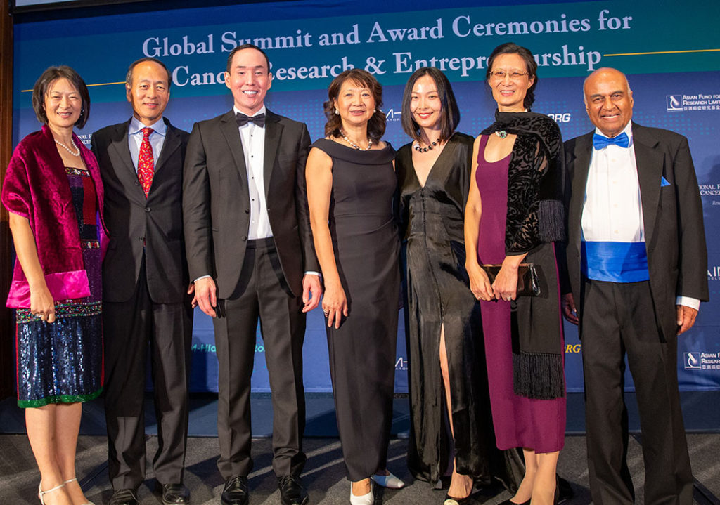 GirardIm_NFCR2022-1593 small Group Photo on Stage at the Summit 2022